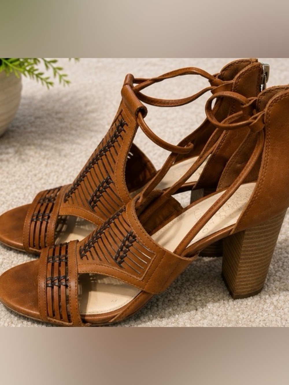 Vince Camuto Leather Heeled Sandals – Women's Size 6.5